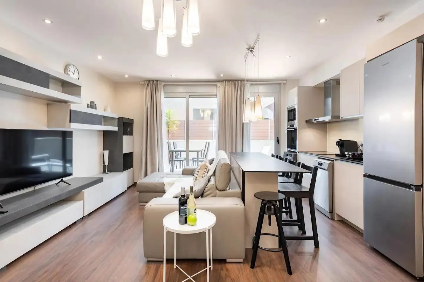 Modern Apartment In Lloret - 200 Steps From The Sea! location